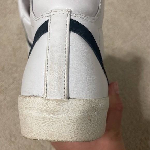 ‼️SOLD‼️ Nike high top blazers women’s size 9.5 - Picture 7 of 13